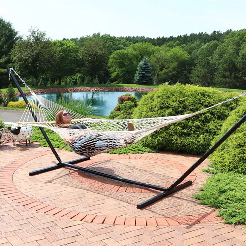Sunnydaze 2-Person Cotton Spreader Bar Rope Hammock - 450-Pound Weight Capacity - Image 3